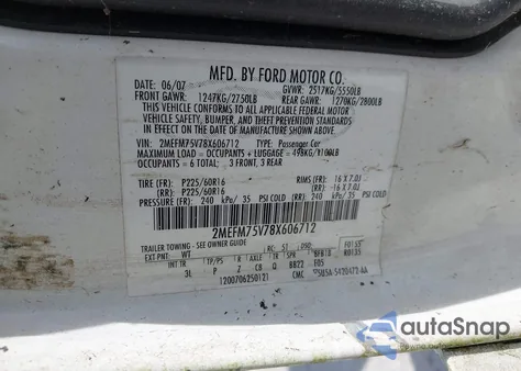 2008 Mercury Grand Marquis Ls z USA, uszkodzony, nr VIN 2MEFM75V78X606712